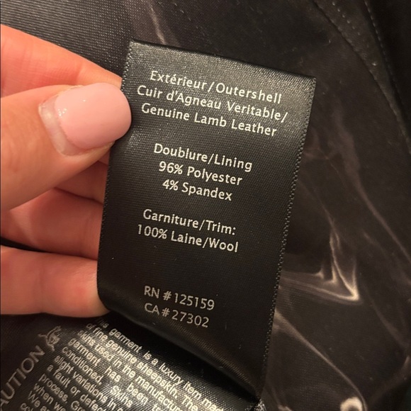 Mackage Black leather jacket with hidden hood in collar size small - Picture 7 of 10